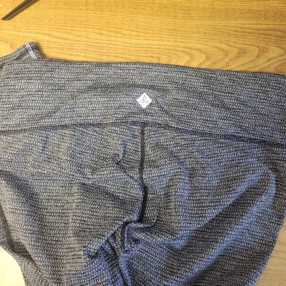 PrAna workout leggings. - Picture 3 of 3